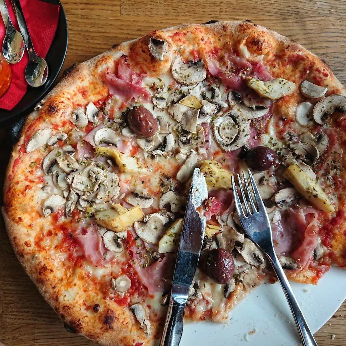 Pizza Capricciosa