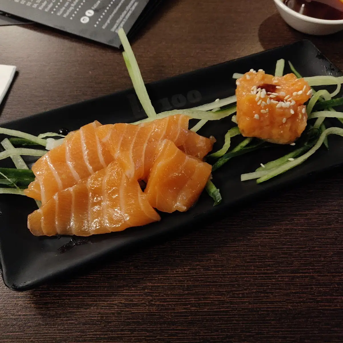 Sake Sashimi Und Lachs Tatar