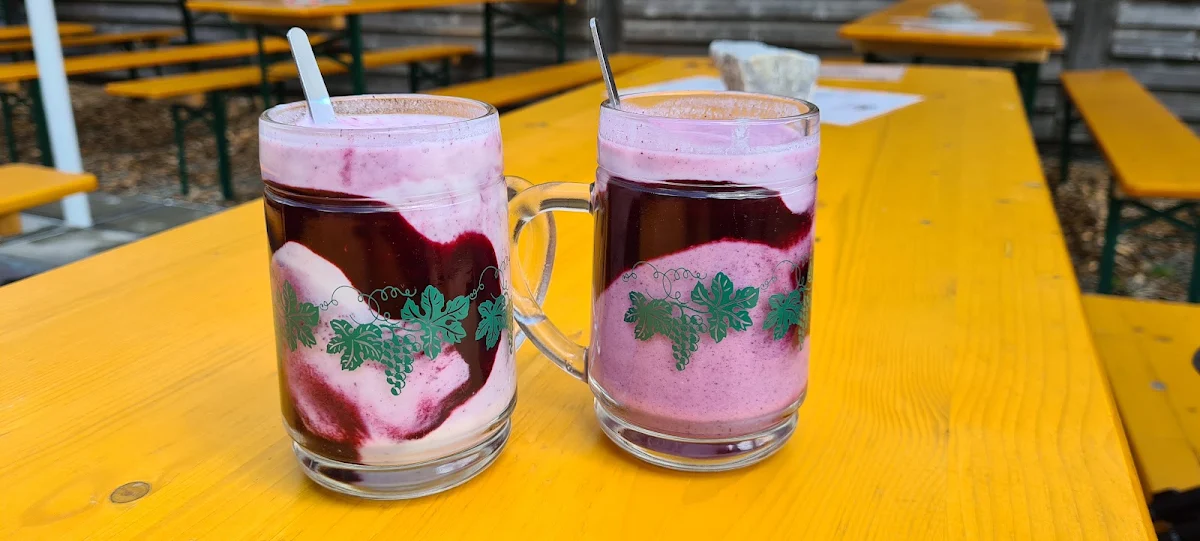 Buttermilch Mit Heidelbeerjus