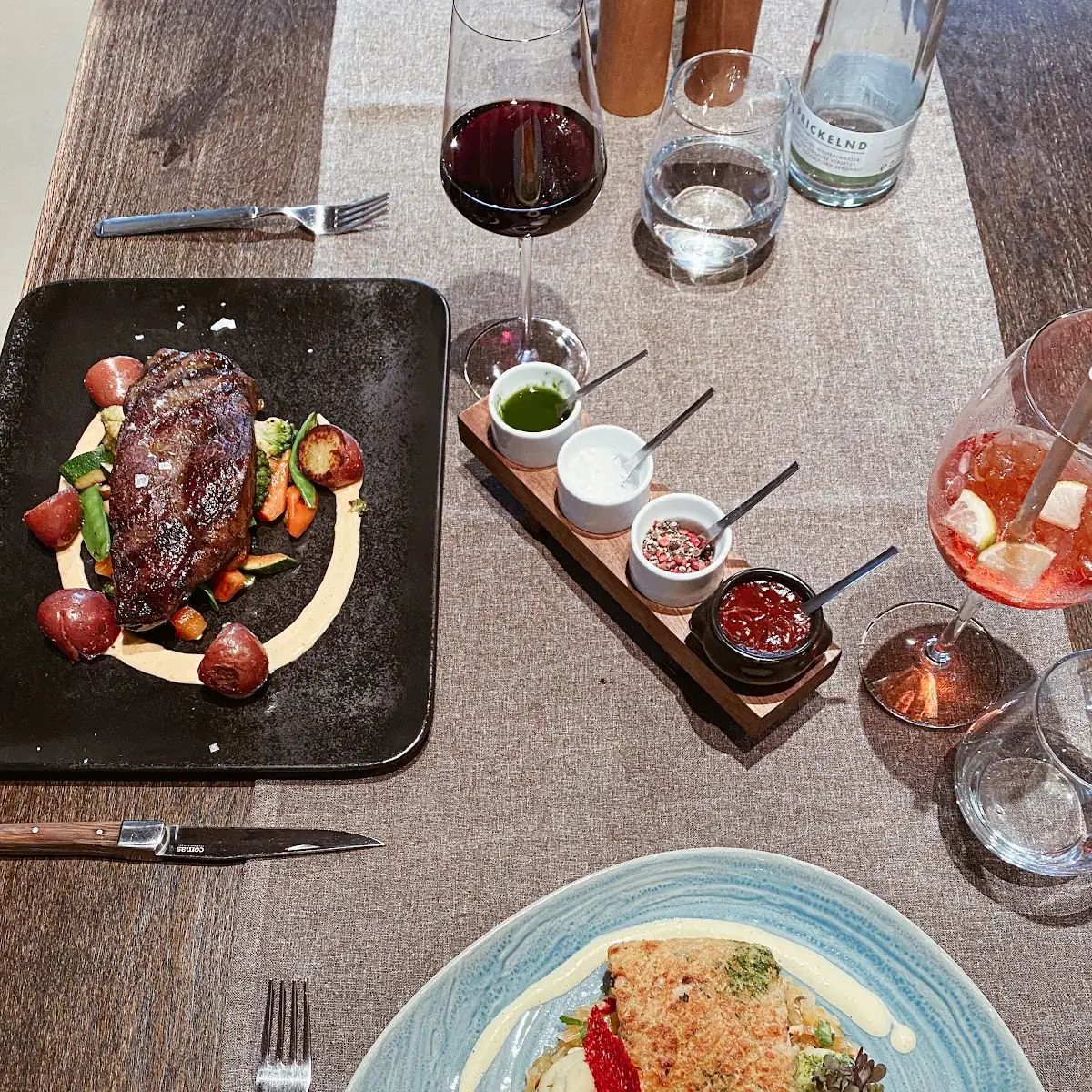 Hauptgang Steak Und Lachs