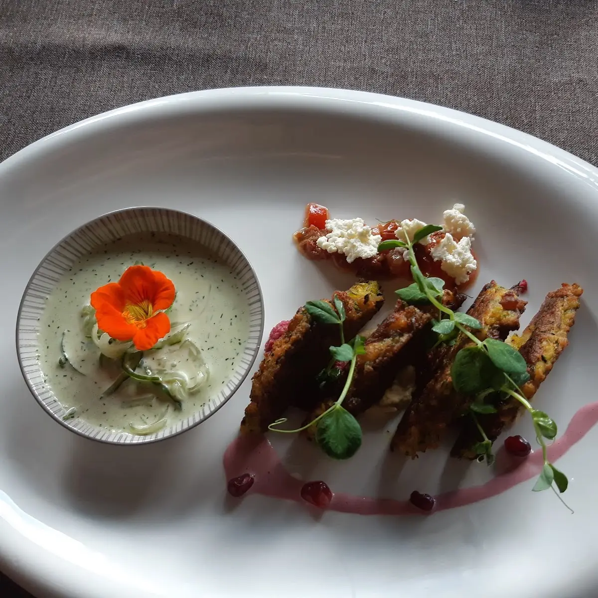 Zuccinipuffer Mit Gurkensalattip