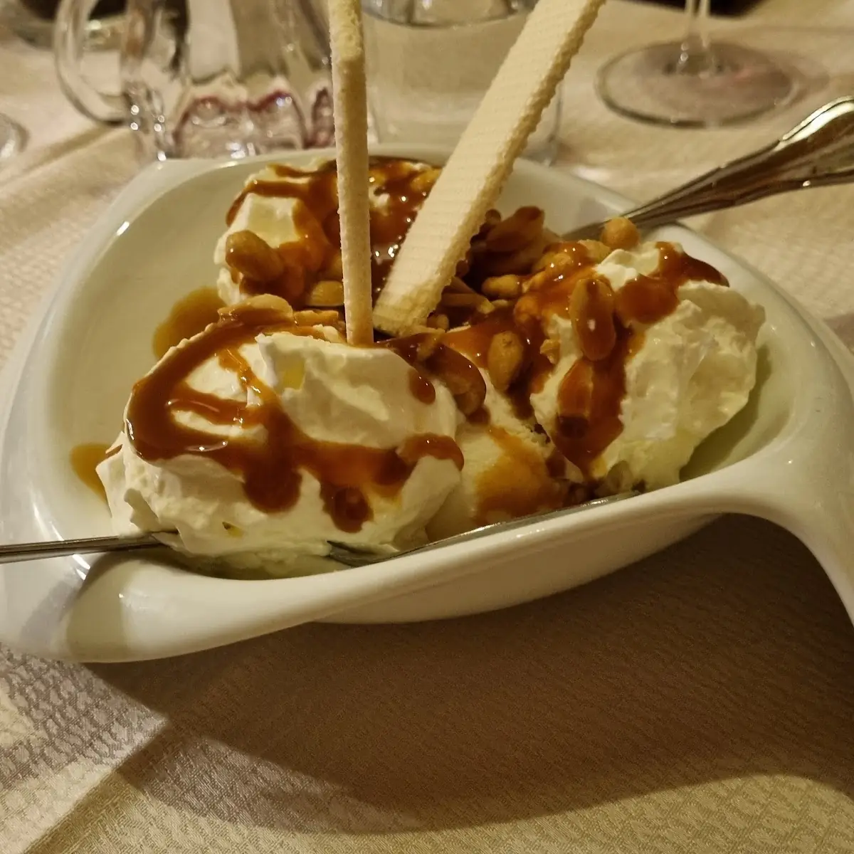 Erdnuss Eis
