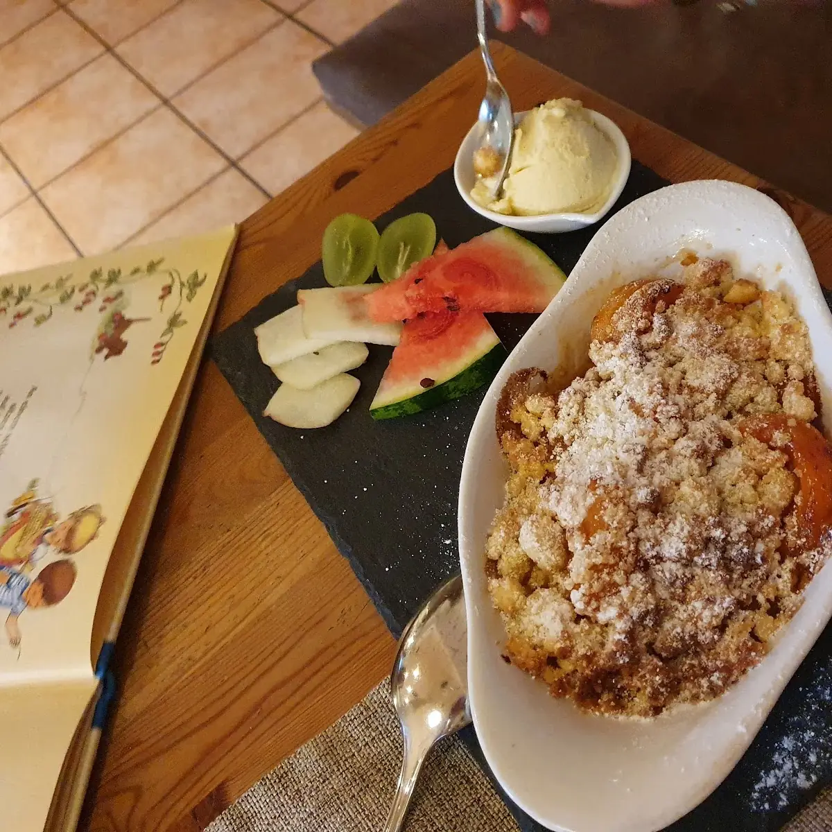 Marillen Crumble