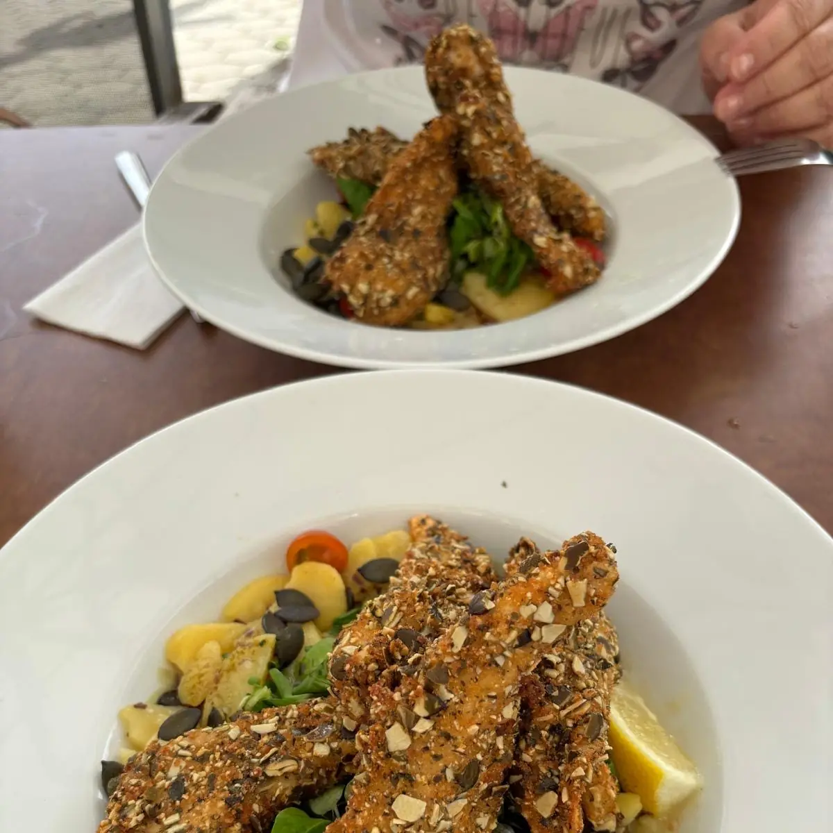 Backhendlstreifen Salat