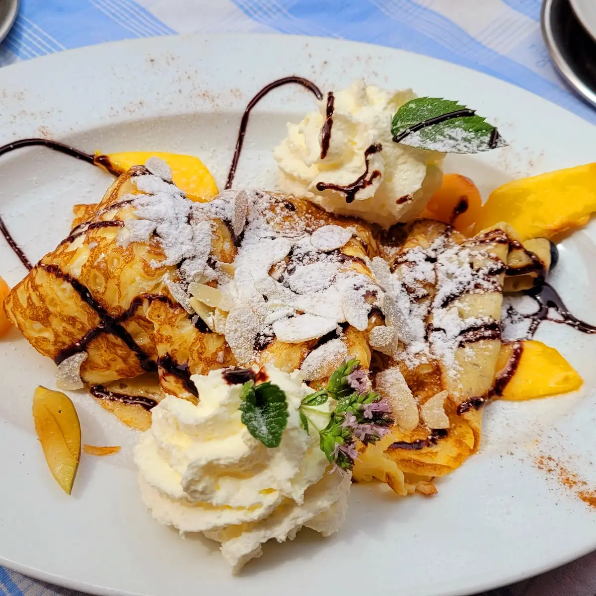 Tropfen -marillenstrudel