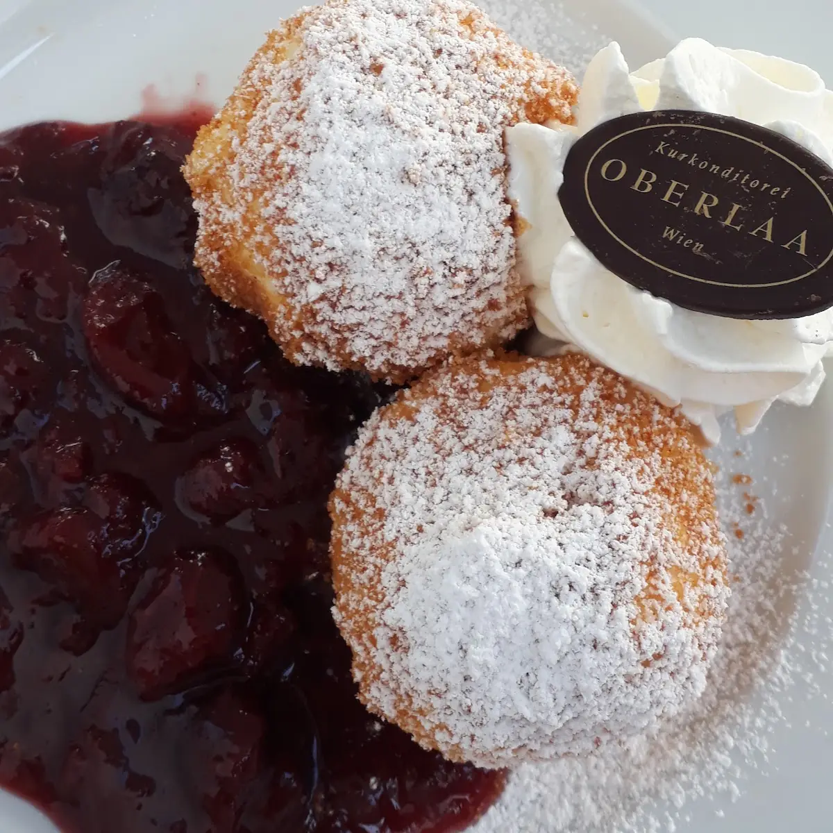 Topfenknödel Und Zwetchkenröster