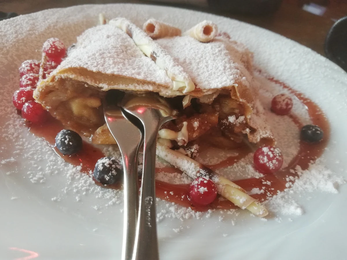 Apple Strudel