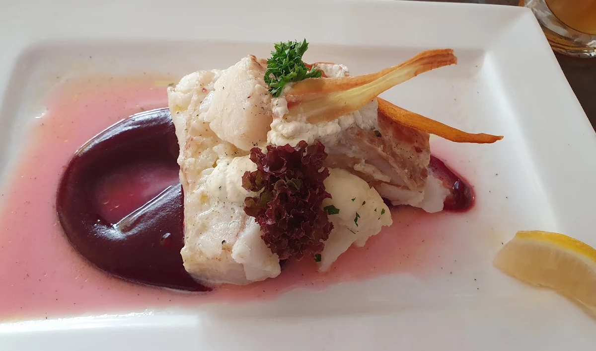 Kabeljaufilet Mit Rote Beete