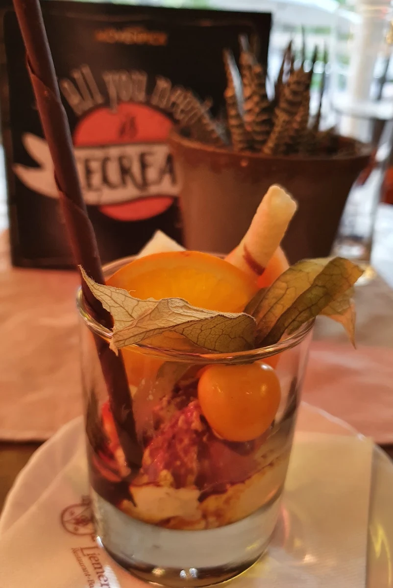 Vanilleeis Mit Kürbiskernöl