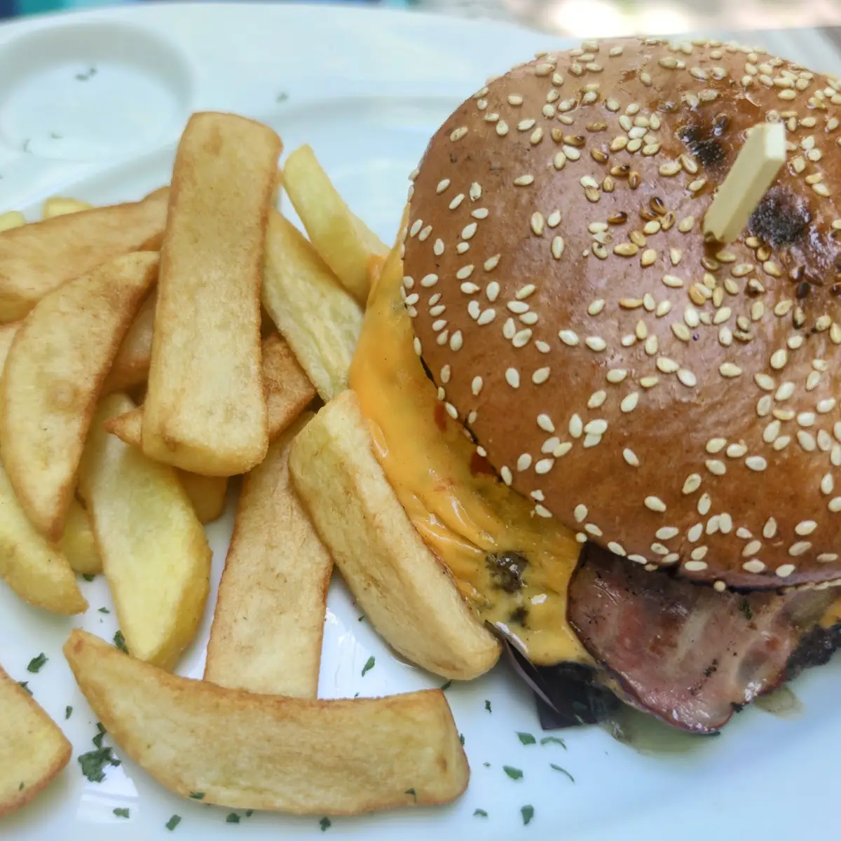 Chili Burger