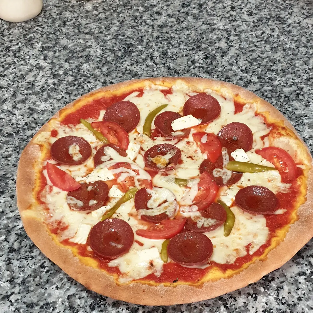 Sucuk Pizza