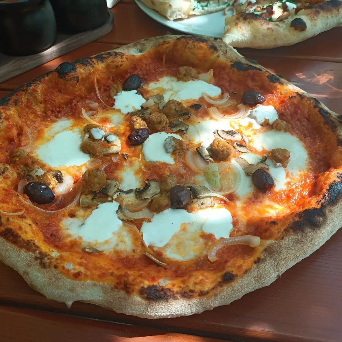 Cevapcici Pizza