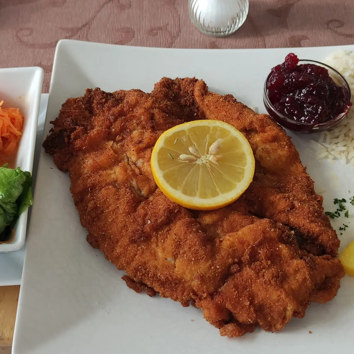 Wiener Schnitzel Vom Schwein Auser Pfanne