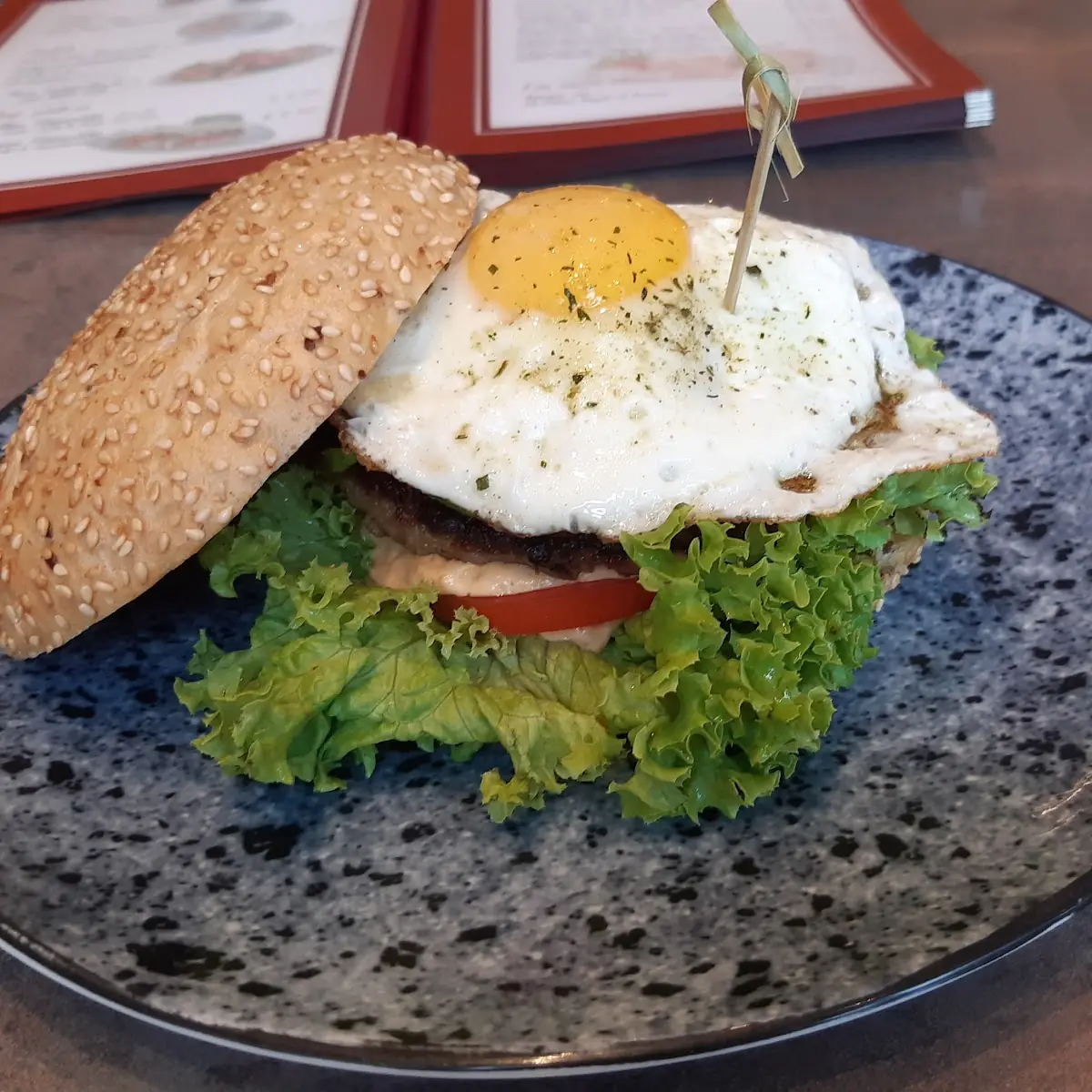 Avocado-Burger