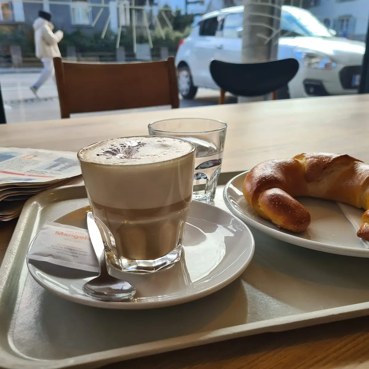 Cappuccino Mit Kipferl
