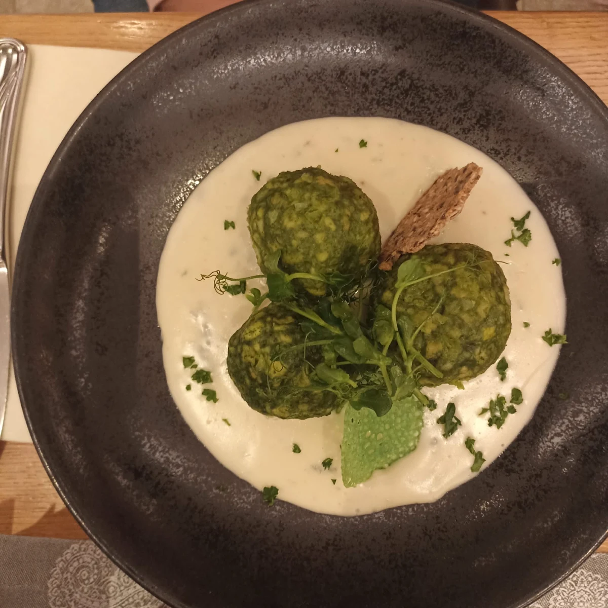 Spinatknödel Mit Gorgonzolasauce