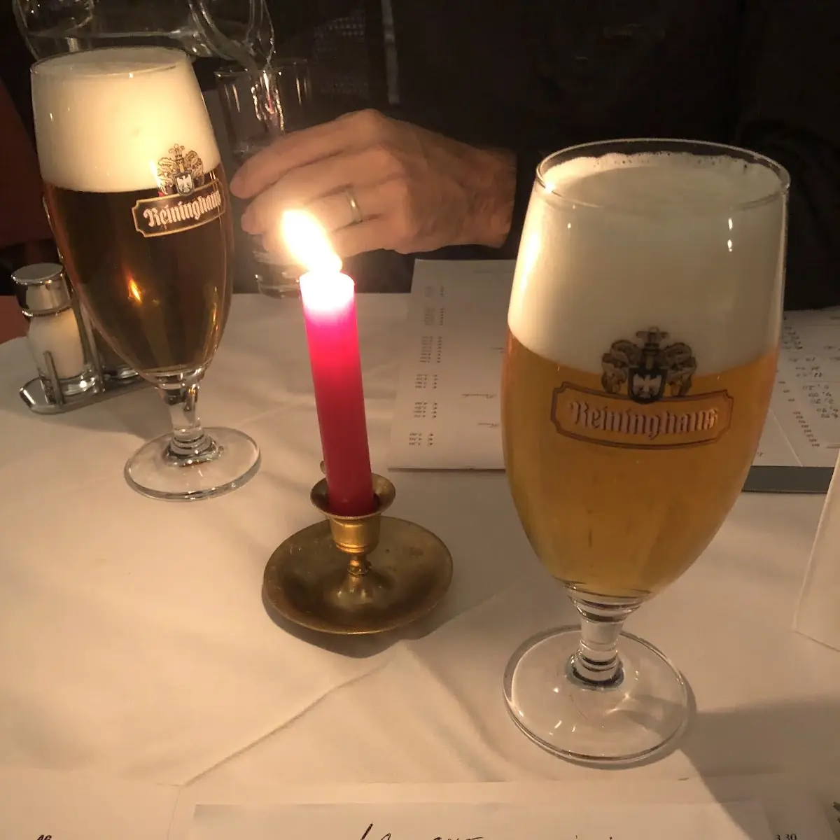Grosses Normales Bier