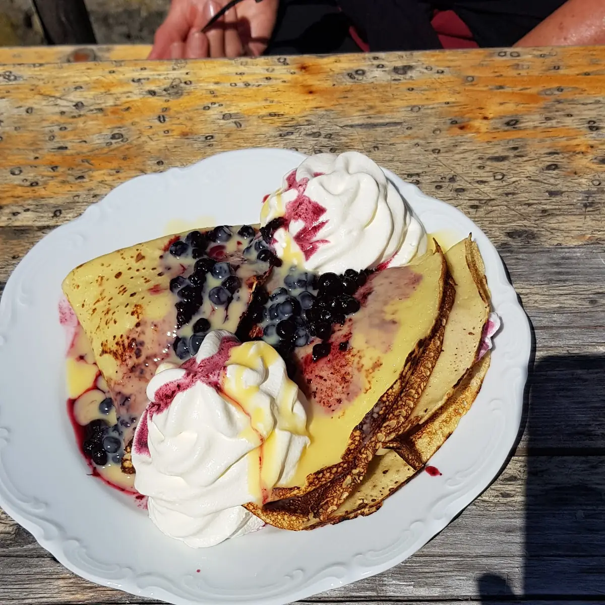 Palatschinken Mit Früchten