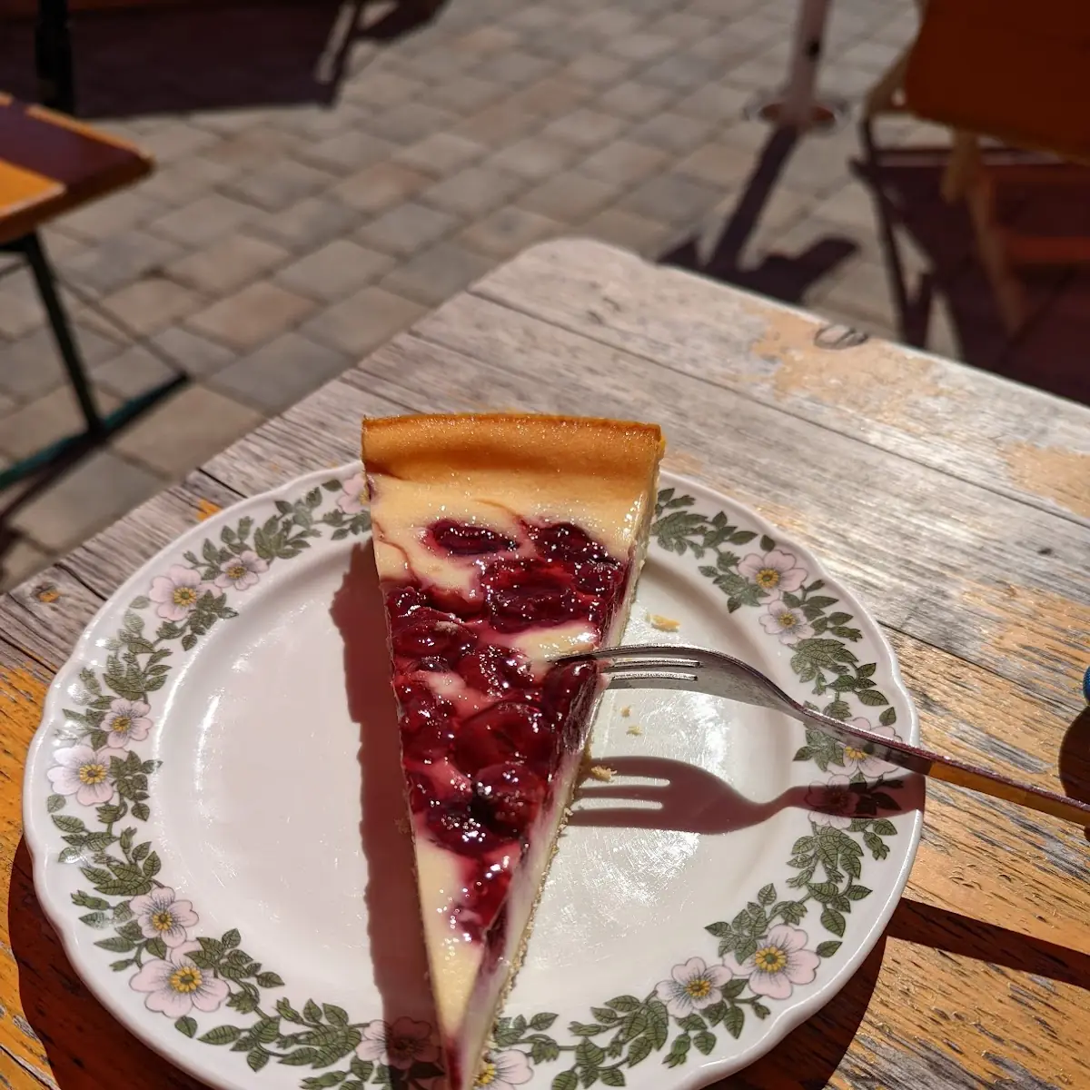 Käsekuchen Mit Kirschen