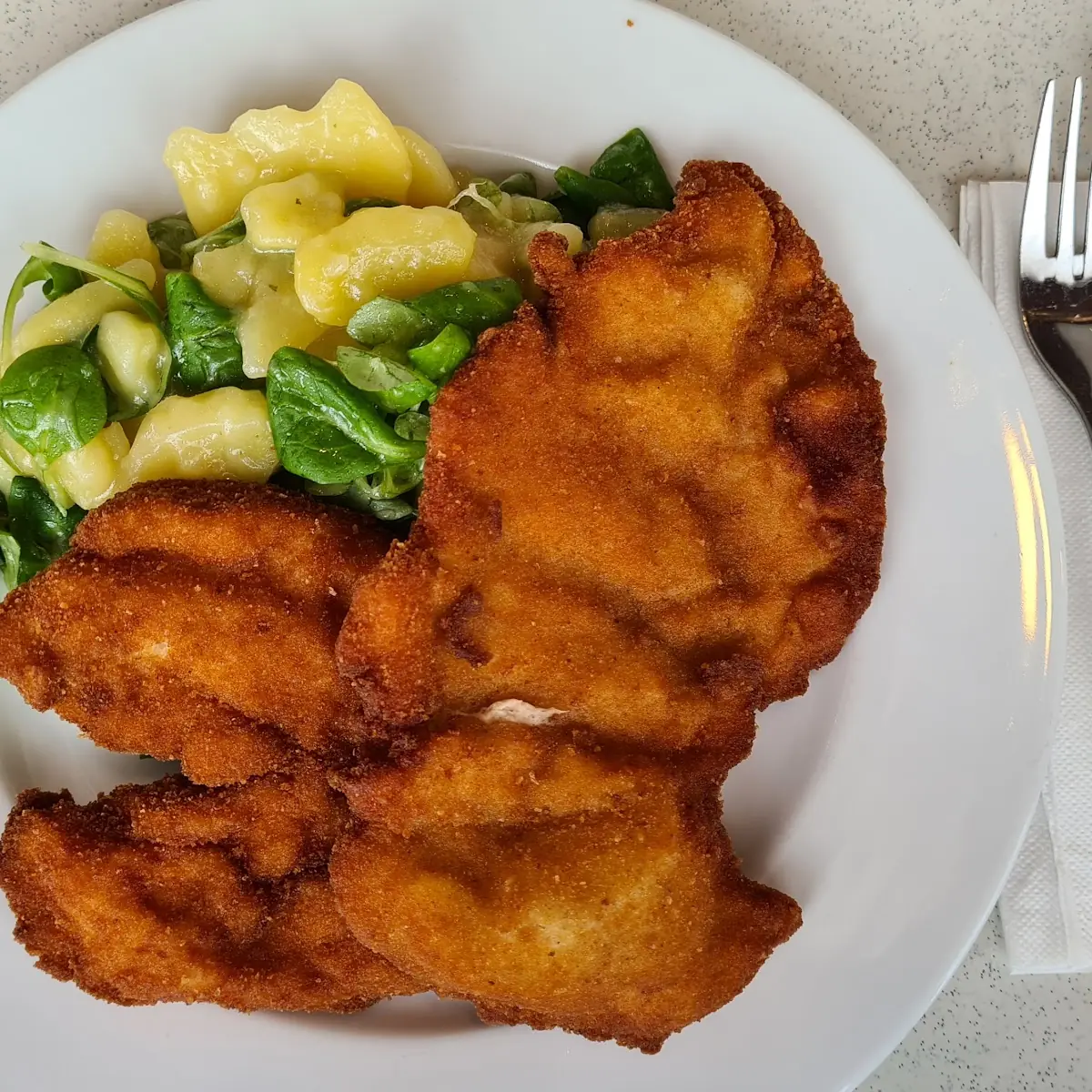 Backhendl Mit Erdäpfelsalat