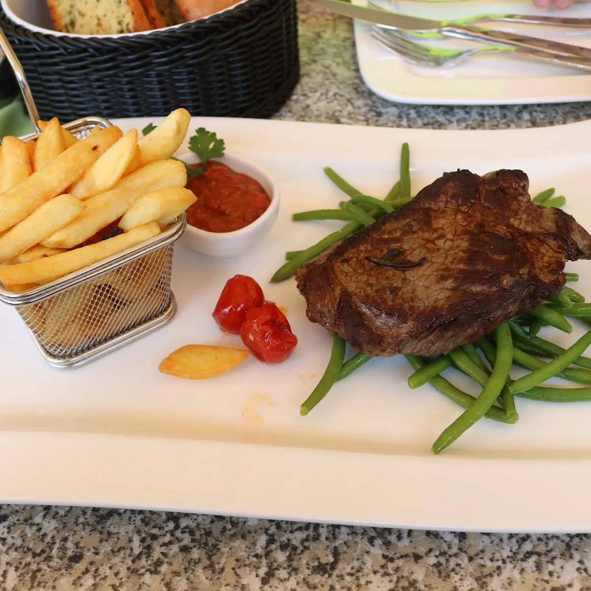 Rib-eye Met Dikke Friet