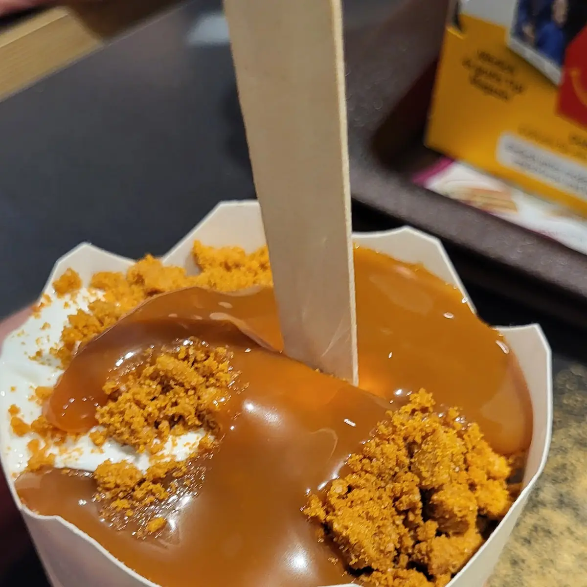 Mc Flurry Lotus Karamell
