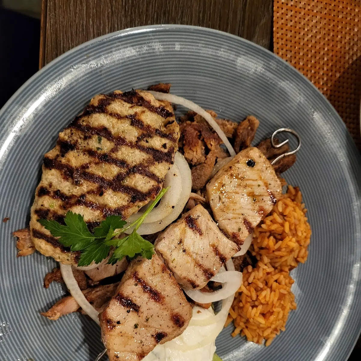 Gyros Mit Sulflaki Und Susuki
