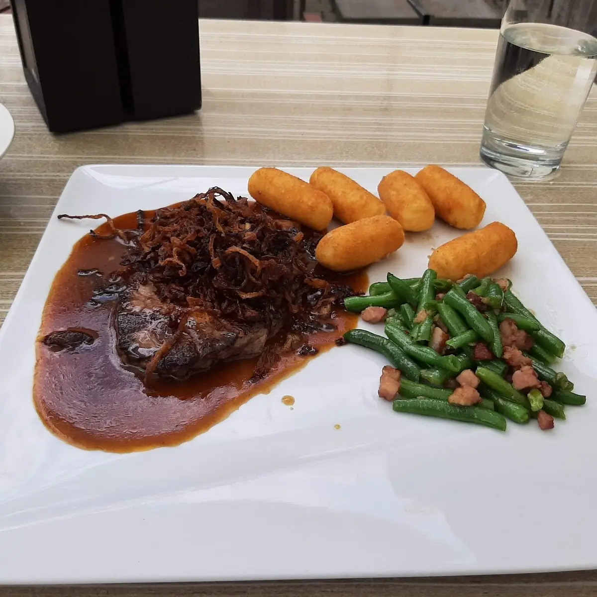 Zwiebelrostbraten