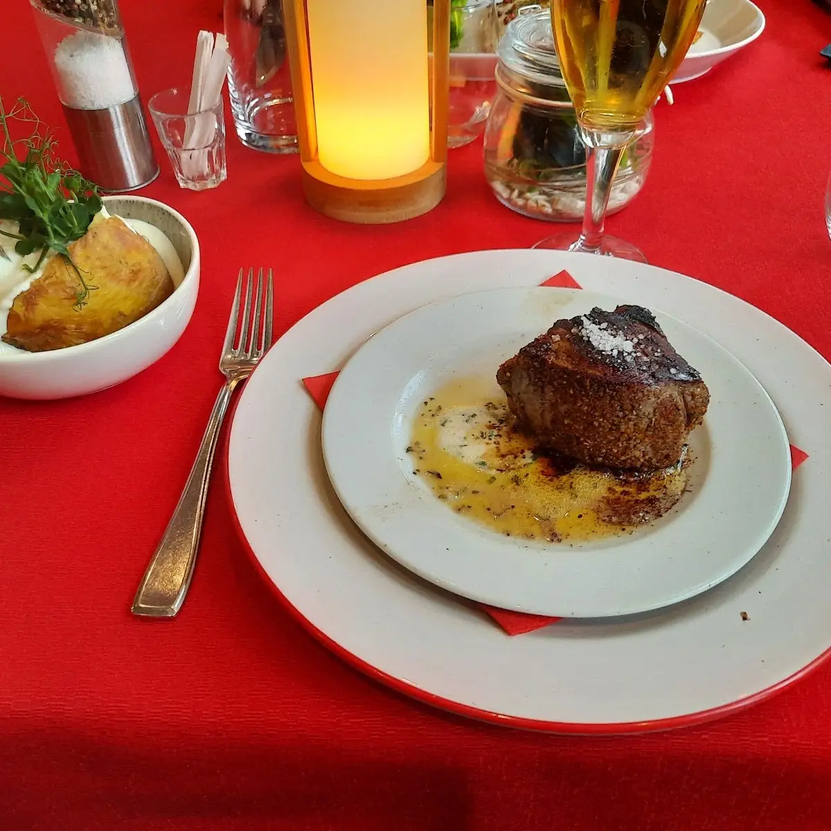 Huft Steak Mit Ofenkartoffel