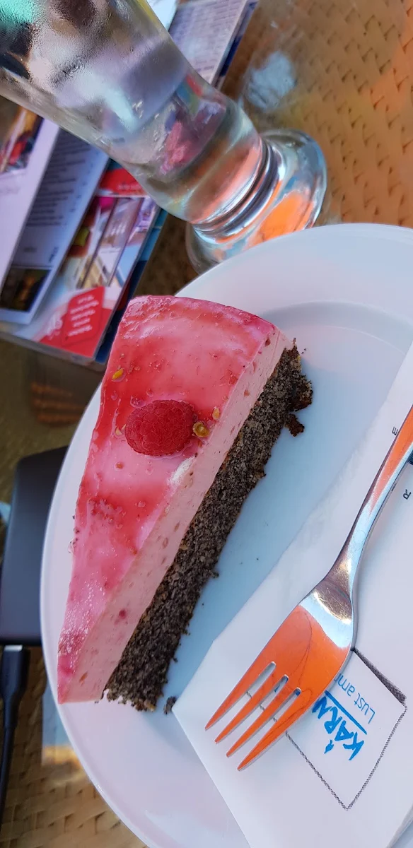 Himmbeermohntorte
