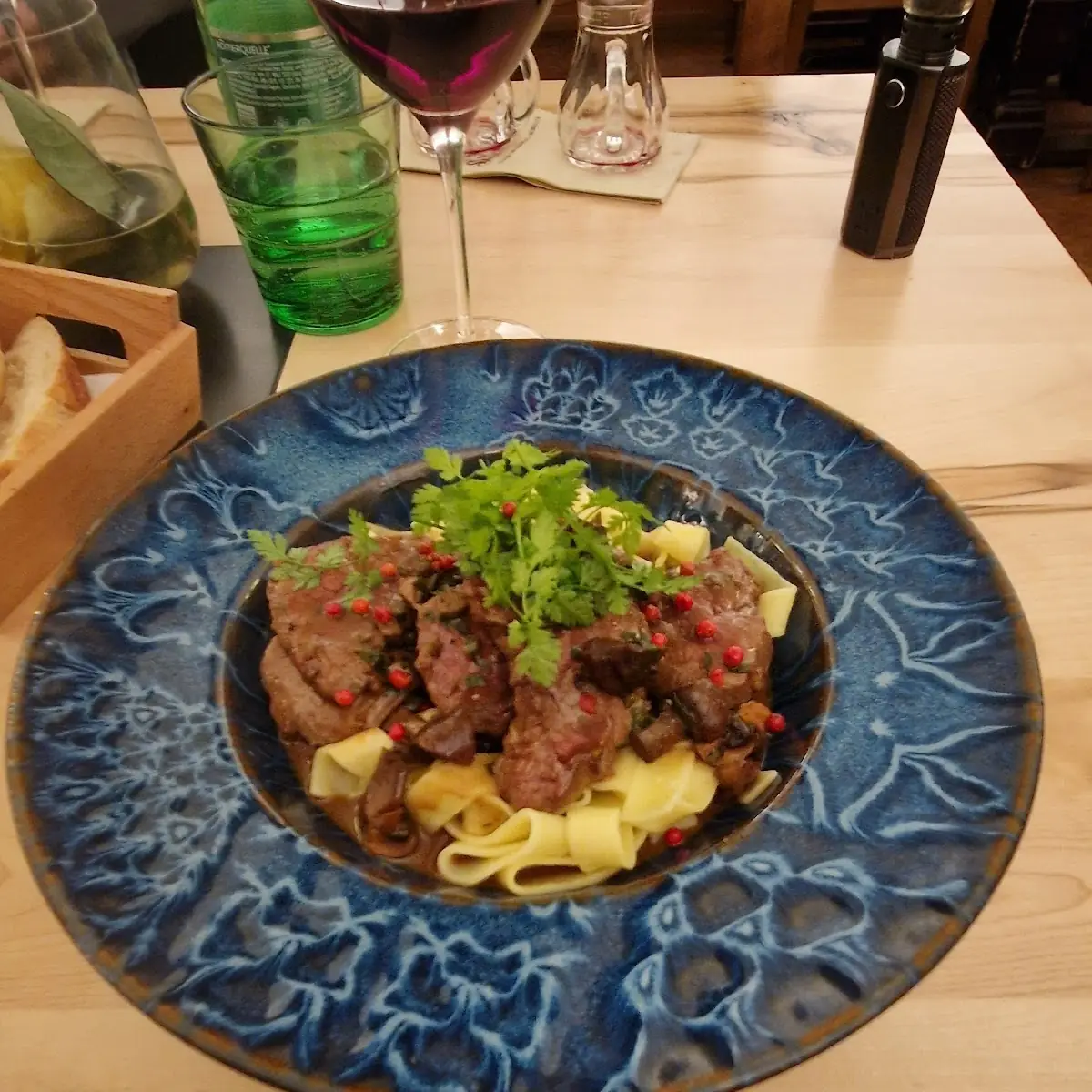 Rindsgeschnetzeltes Pfeffersauce Bandnudeln