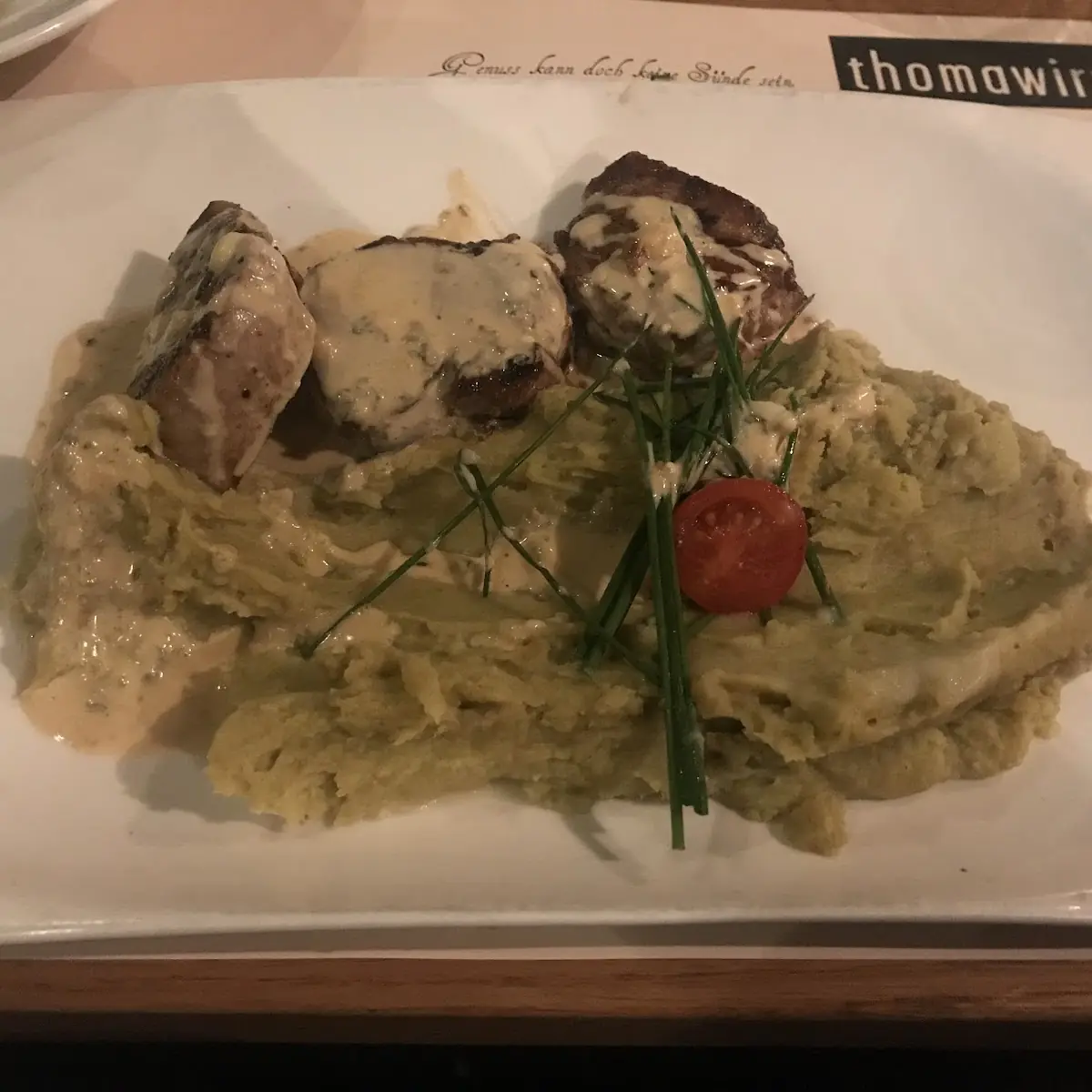 Schweinemedaillons Mit Gorgonzolasauce