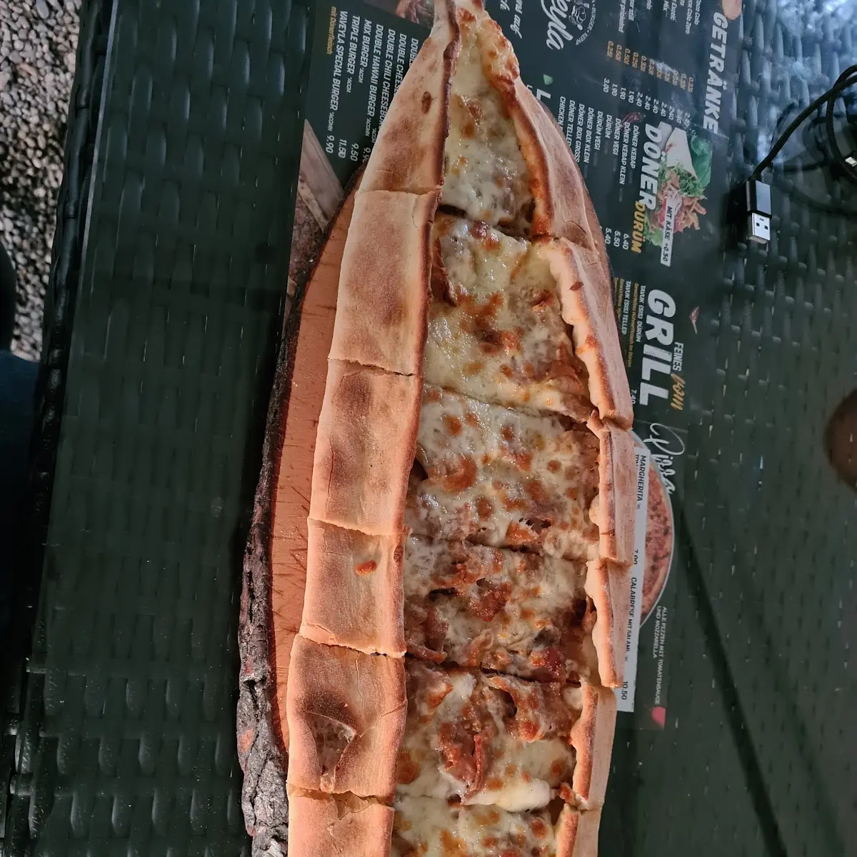 Pide Mit Kebap