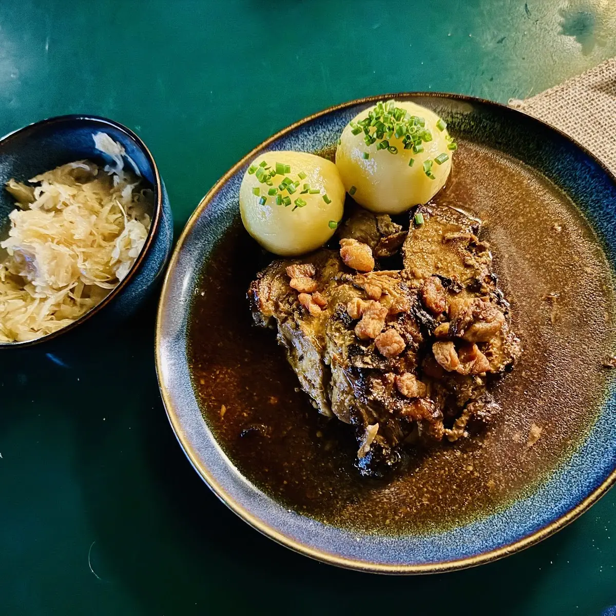 Signature Schweinsbraten