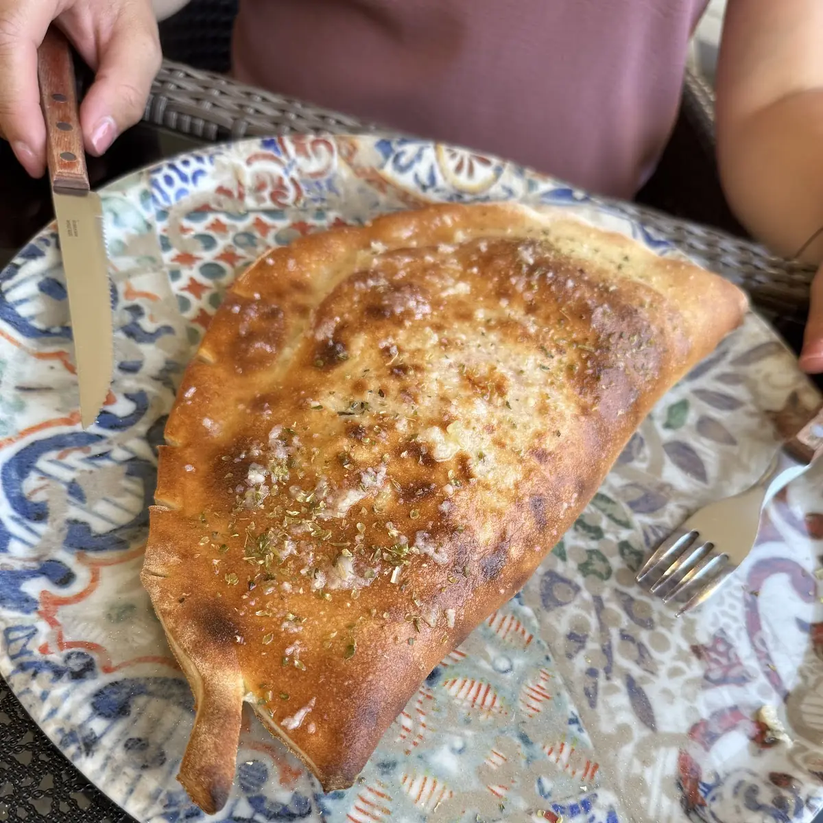 Calzone Zusammengeklappt