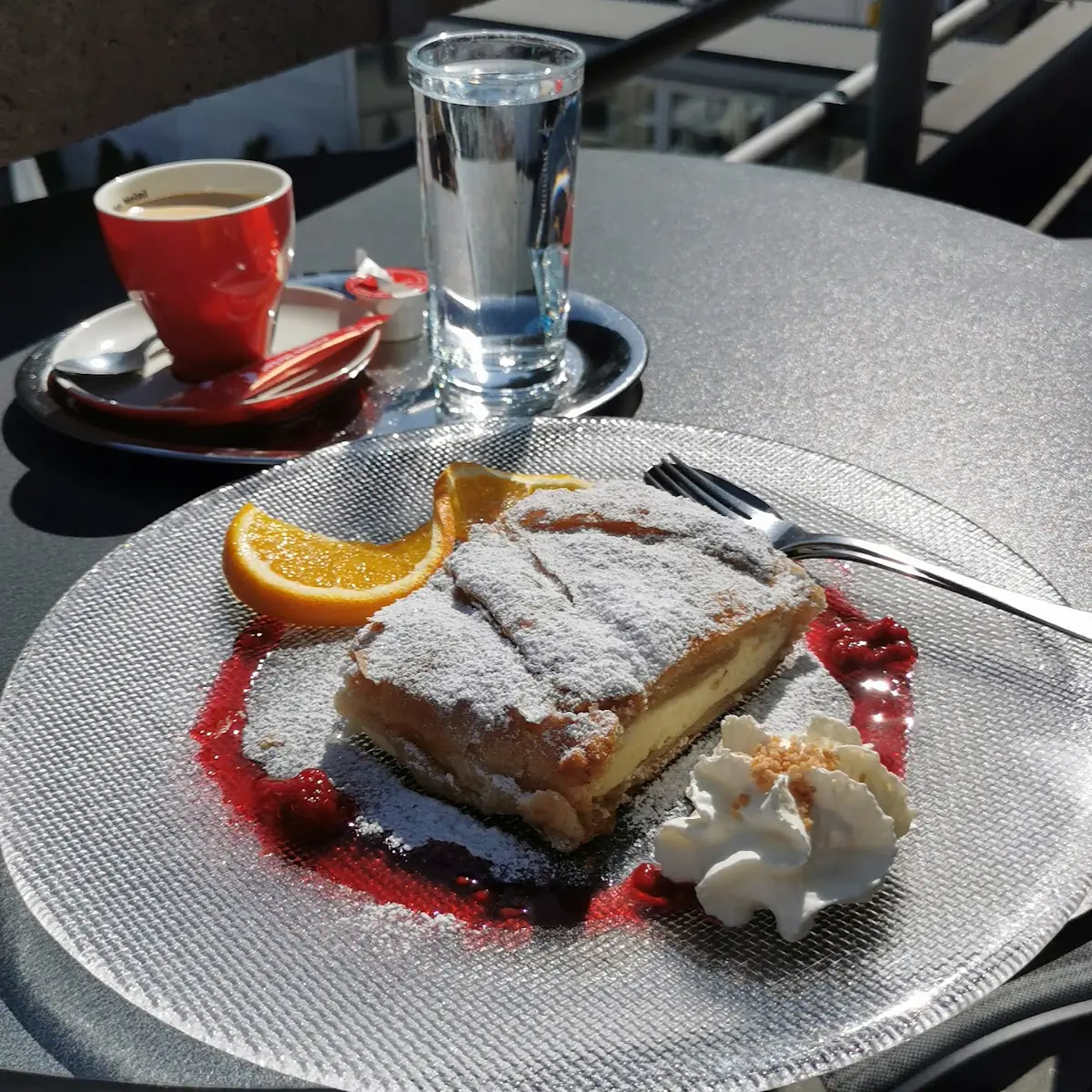 Topfenstrudel