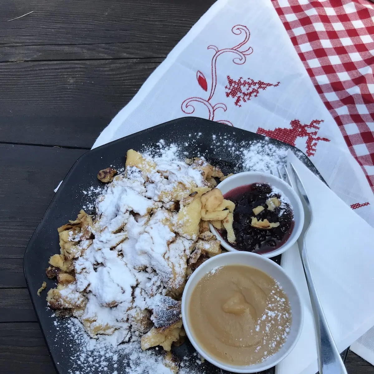 Hausgemachter Kaiserschmarrn
