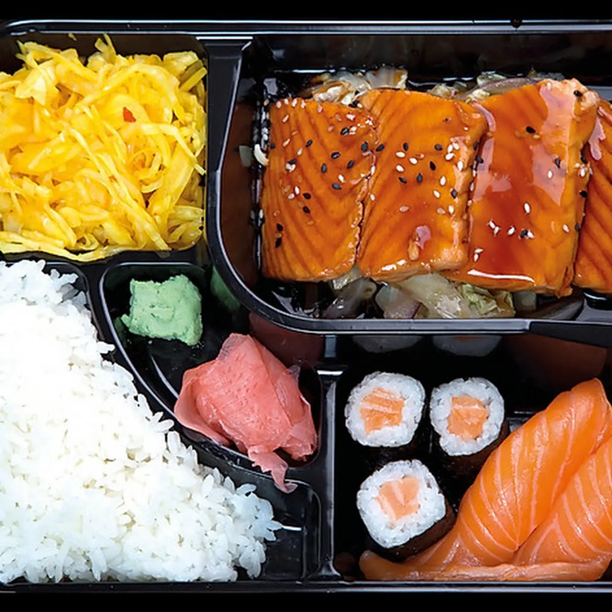 Gegrillter Lachs Bento
