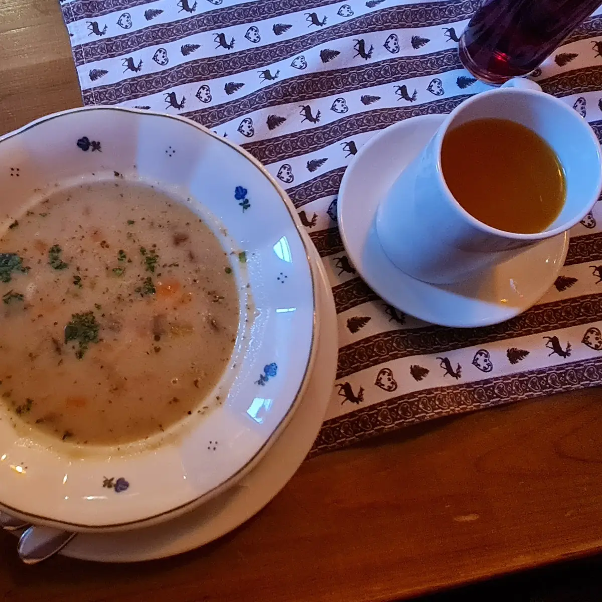Alt Wiener Erdäpfelsuppe