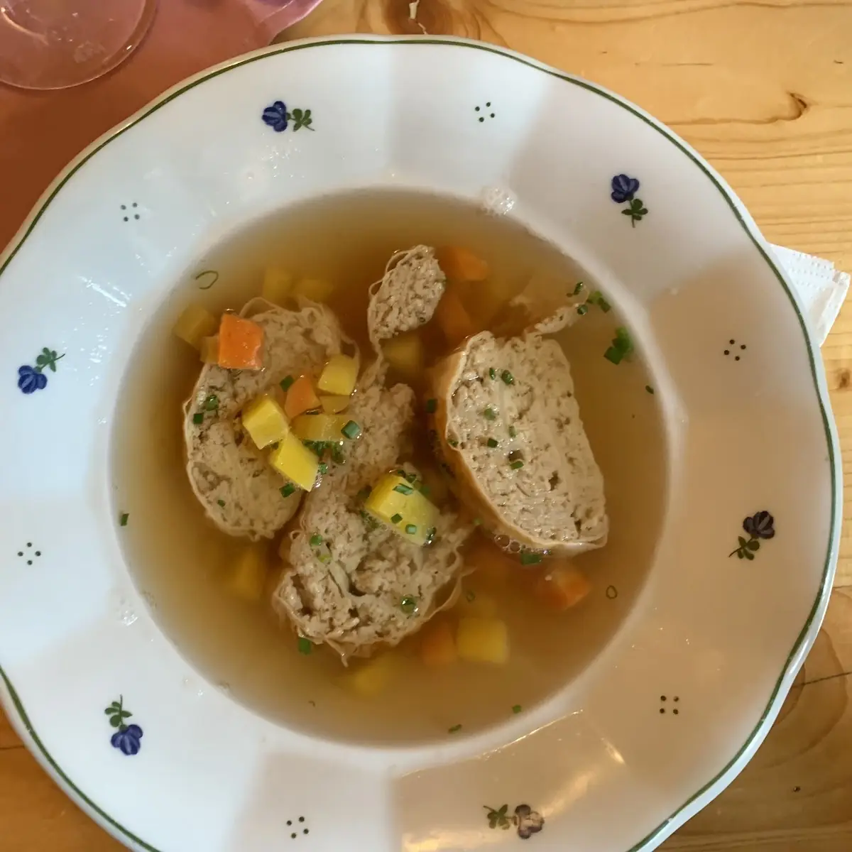 Fleischstrudel Suppe