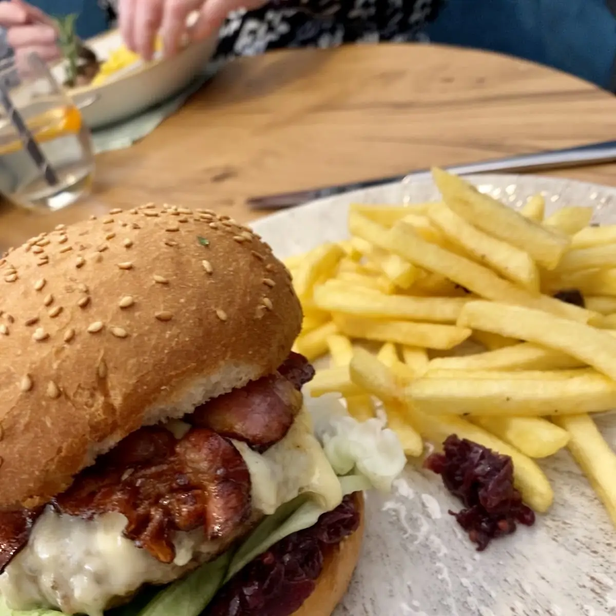 Deer Burger