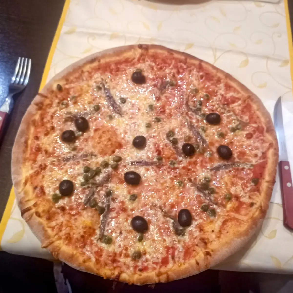 Pizza Napoli