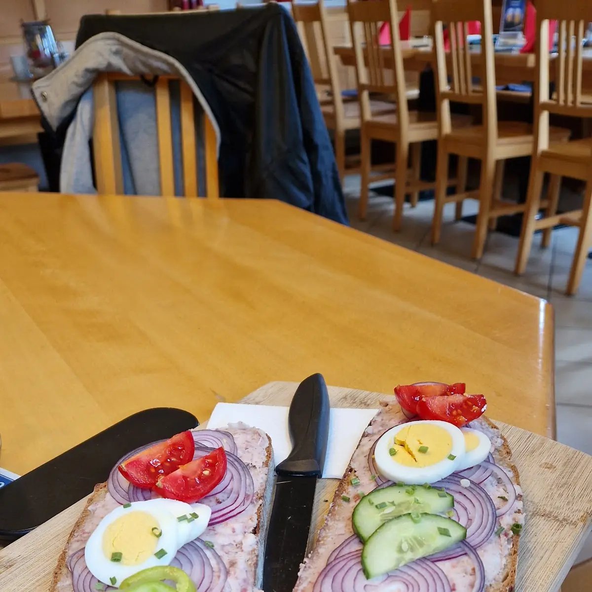 Verhackertaufstrich-brot