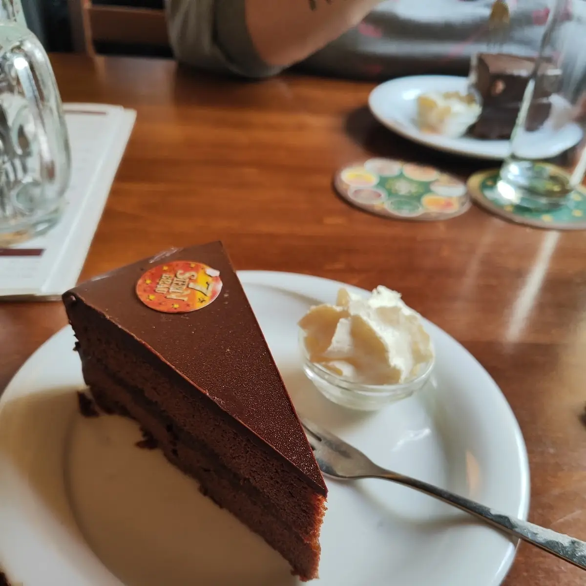 Ganze Hausgemachte Sachertorte
