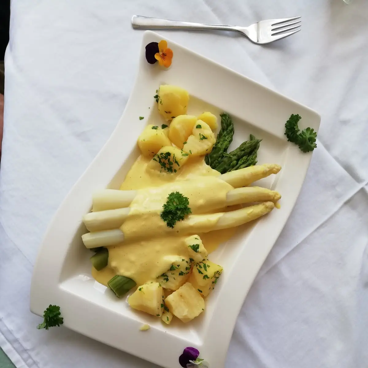 Spargel Mit Sauce Hollandaise