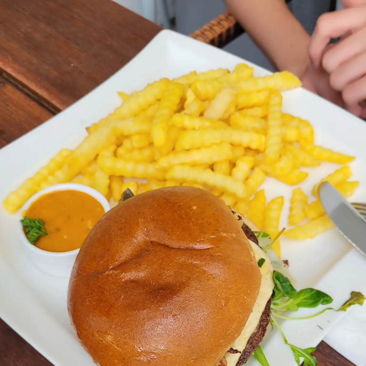 Burger A La Chef