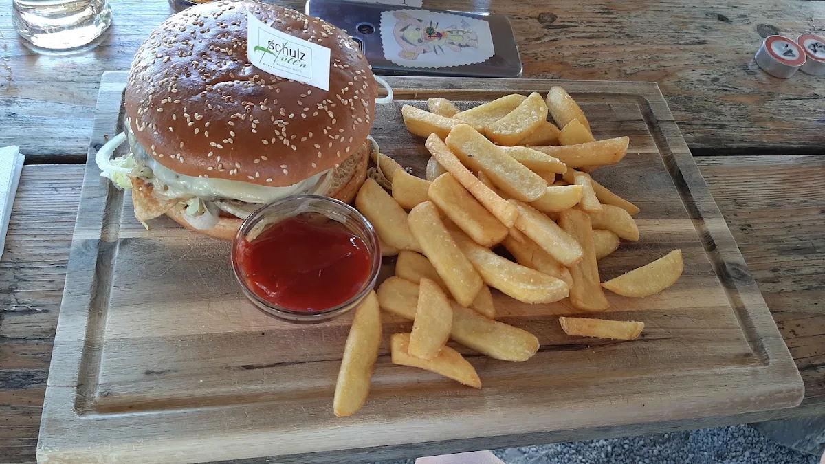 XL Cheeseburger