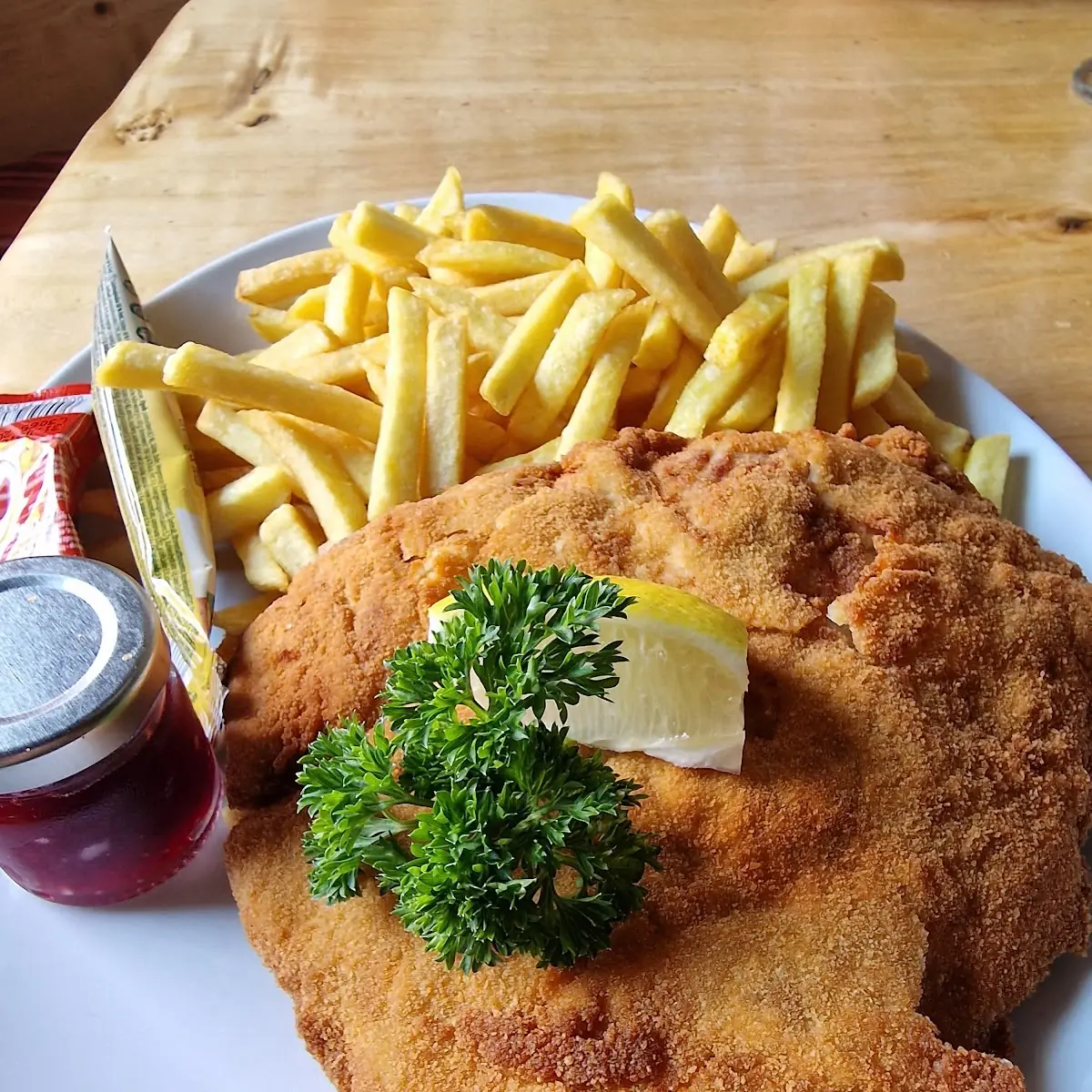 Schnitzel Und Pommes Frites