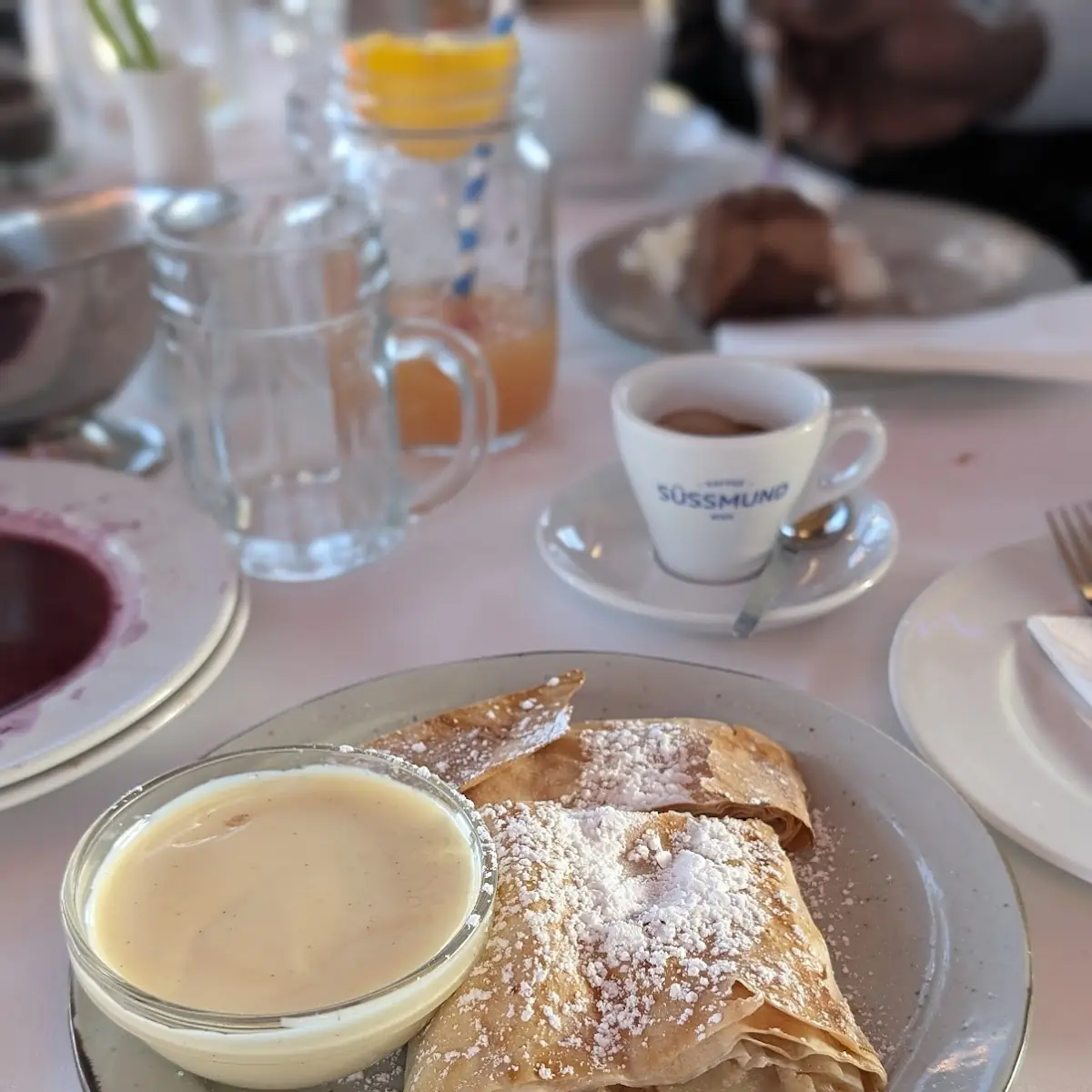 Apfelstrudel Mit Vanillesoße