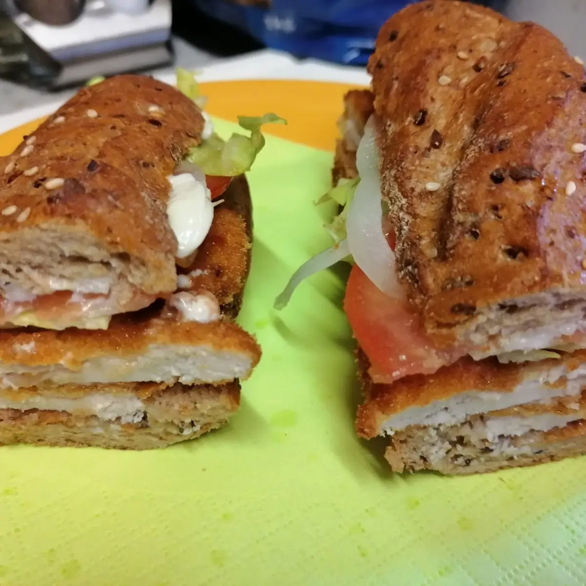 Hühnerschnitzel Sandwich
